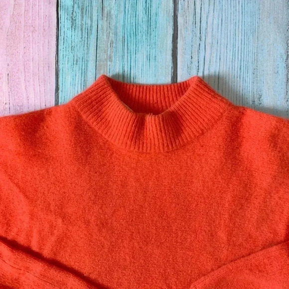 Vintage cropped angora blend sweater - Picture 4 of 7
